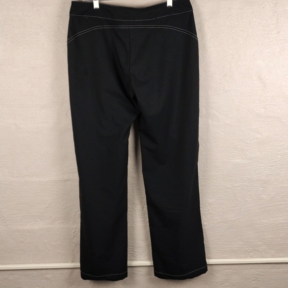Nike Black Mid Rise Hook Zipper Closure Flare Leg Athletic Athleisure Pant - Picture 9 of 15